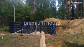 Армирование стен цокольного этажа и установка опалубки - 5