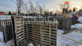 Бетонирование стен цоколя - 2