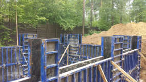 Армирование стен цокольного этажа и установка опалубки - 1