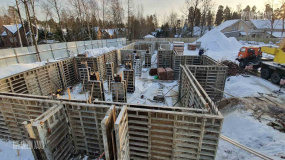 Бетонирование стен цоколя - 3