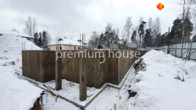 Бетонирование стен цоколя - 1