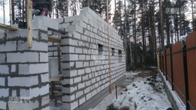 Стены газобетон 1 этаж дома. Охта с баней - 1