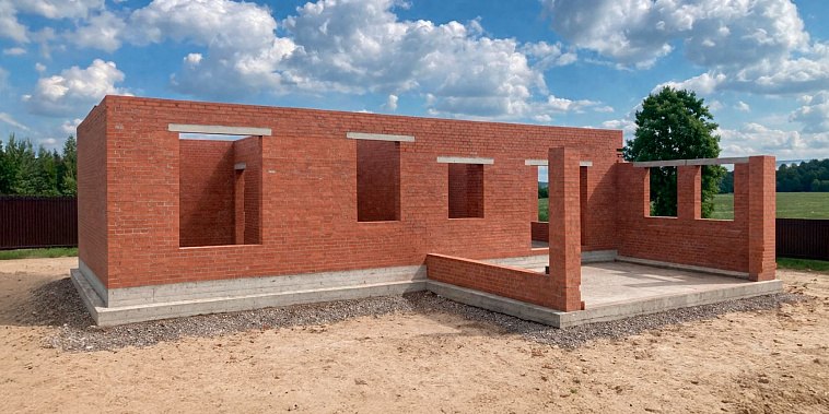 Полнотелый кирпич